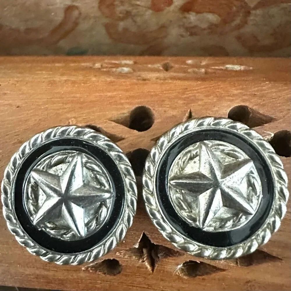 Silver tone star post earrings